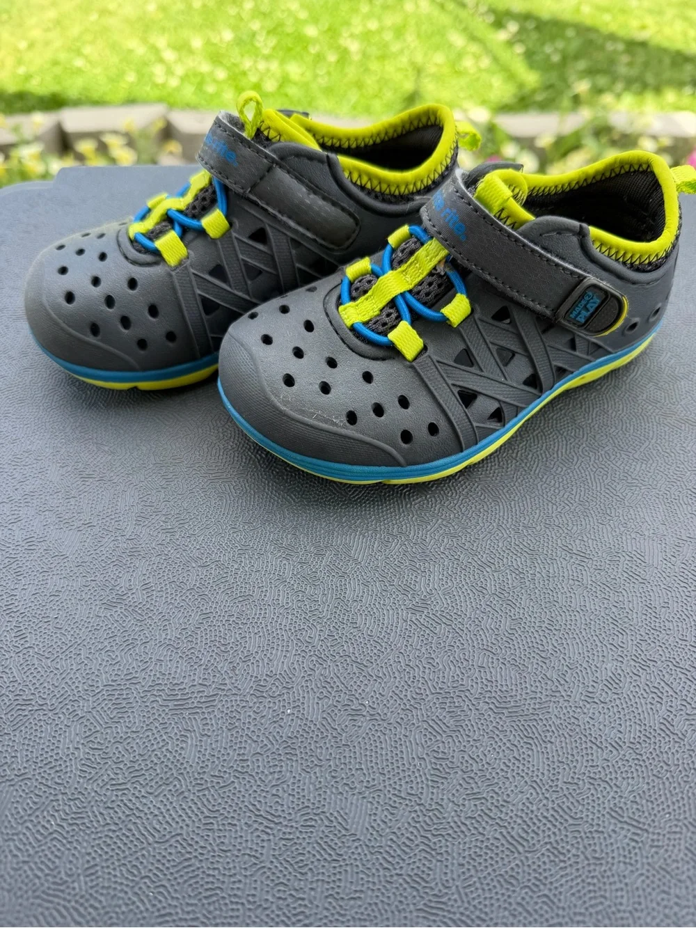 Stride Rite comfortable stride